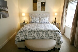 1 bedroom, memory-foam beds, iron/ironing board, free WiFi