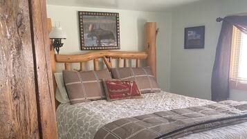 2 chambres, fer et planche à repasser, Wi-Fi, literie fournie