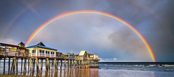 Crashing surf, étapes vers le sable, Pier MEILLEUR CONDO DANS LA VIEILLE ORCHARD BEACH
