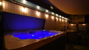 室外 SPA 浴池