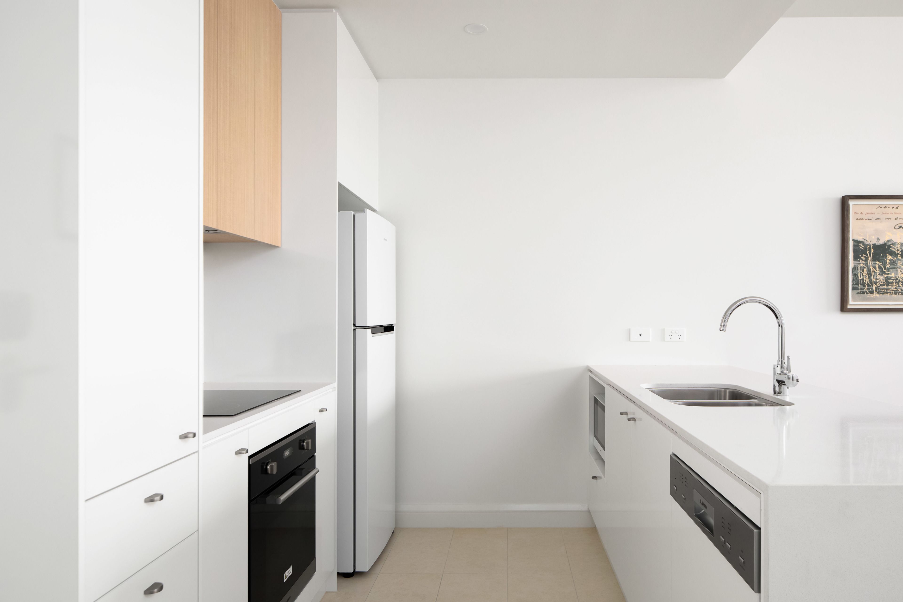 espresso maker, coffee/tea maker, electric kettle