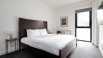Deluxe Room, 1 King Bed