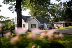 Exterior - Get Away And Relax In Your Quiet, Private Chattanooga House (Chattanooga)