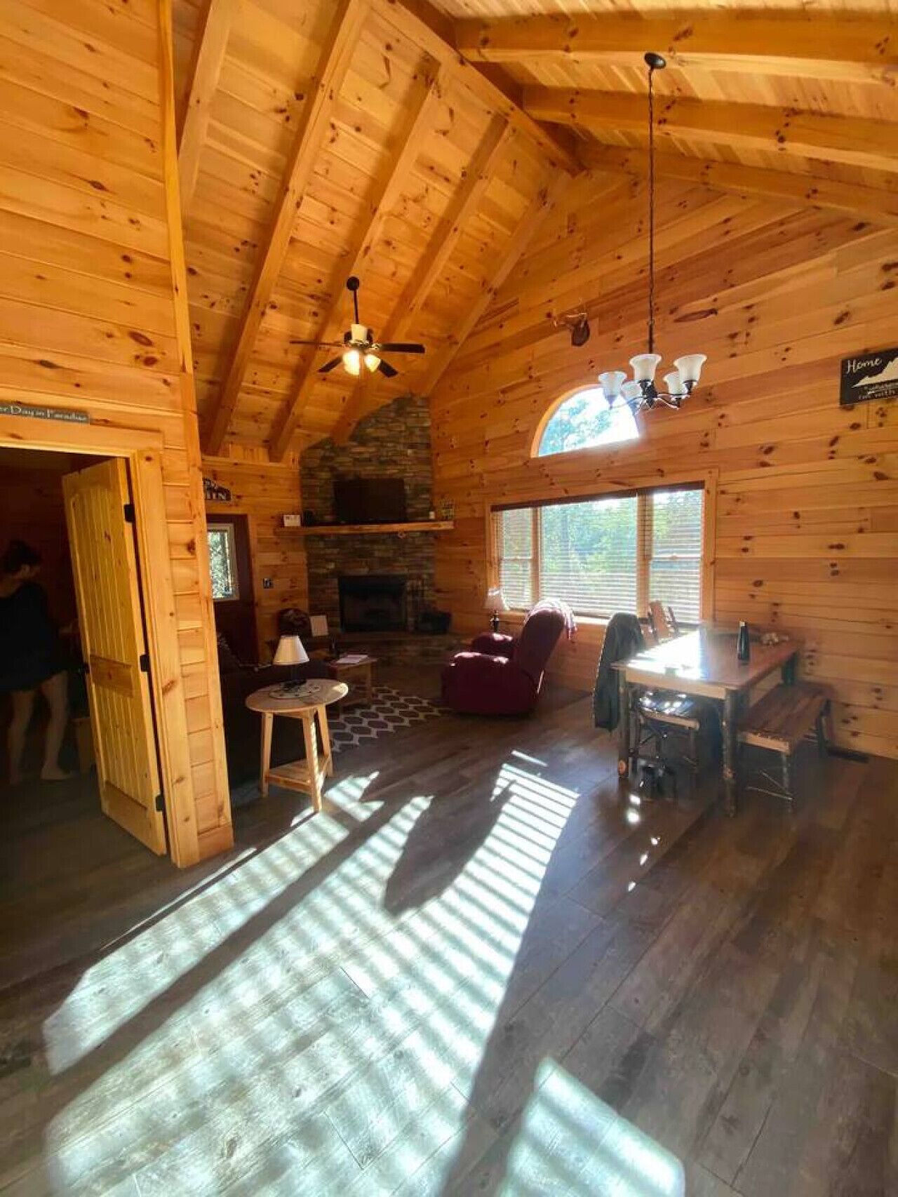 TV, fireplace, DVD player