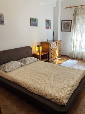2 chambres, bureau, fer et planche Ă repasser, Wi-Fi