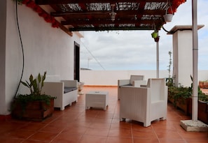 Terrace/patio - CASA YOEL "PRIVACY, WARMTH, GUARANTEED REST, IDEAL FOR FAMILIES, NEW !!! (Granadilla)