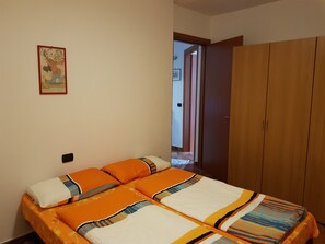 2 bedrooms, iron/ironing board, travel crib, free WiFi - Pella: House / Villa - Pella (Pella)