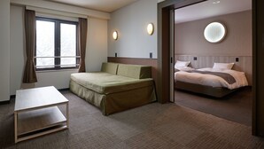 Superior Twin Room | Desk, WiFi (free), bed sheets - Hotel Abest Happo Aldea (Hakuba)