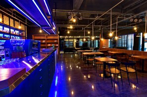 Bar (en la propiedad)