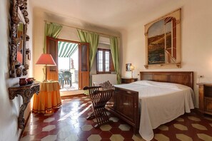 1 bedroom, iron/ironing board, travel cot, free WiFi - Apartment with a wonderful view (Firenze)