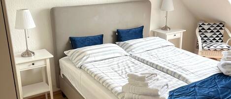 1 bedroom, travel crib, WiFi, bed sheets