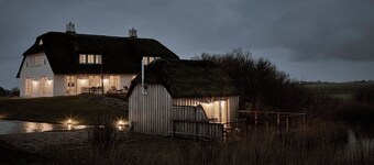 Fantastiskt 5-stjärnigt fritidshus precis vid Nordsjön mitt i orörd natur