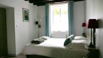 1 makuuhuone, silitysrauta/-lauta, Wi-Fi, vuodevaatteet