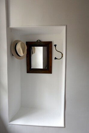 Interior - Domaine d'Adon **** - Charming renovated house 45m² in Adon (45) sleeps 2 (Adon)
