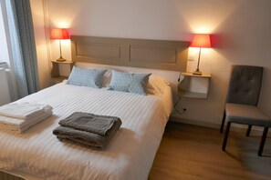 1 bedroom, iron/ironing board, WiFi, bed sheets - Domaine d'Adon **** - Charming renovated house 45m² in Adon (45) sleeps 2 (Adon)