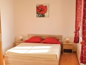3 Schlafzimmer, Bügeleisen/Bügelbrett, kostenloses WLAN, Bettwäsche