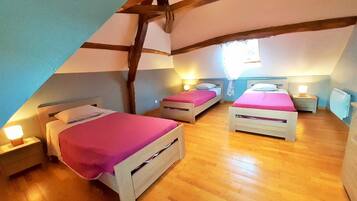 3 chambres, fer et planche Ă repasser, Wi-Fi gratuit, draps fournis