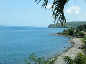 靠近海滩