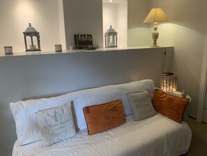 Interior - Independent on the ground floor apartment close to the center of Hyères (Hyères)