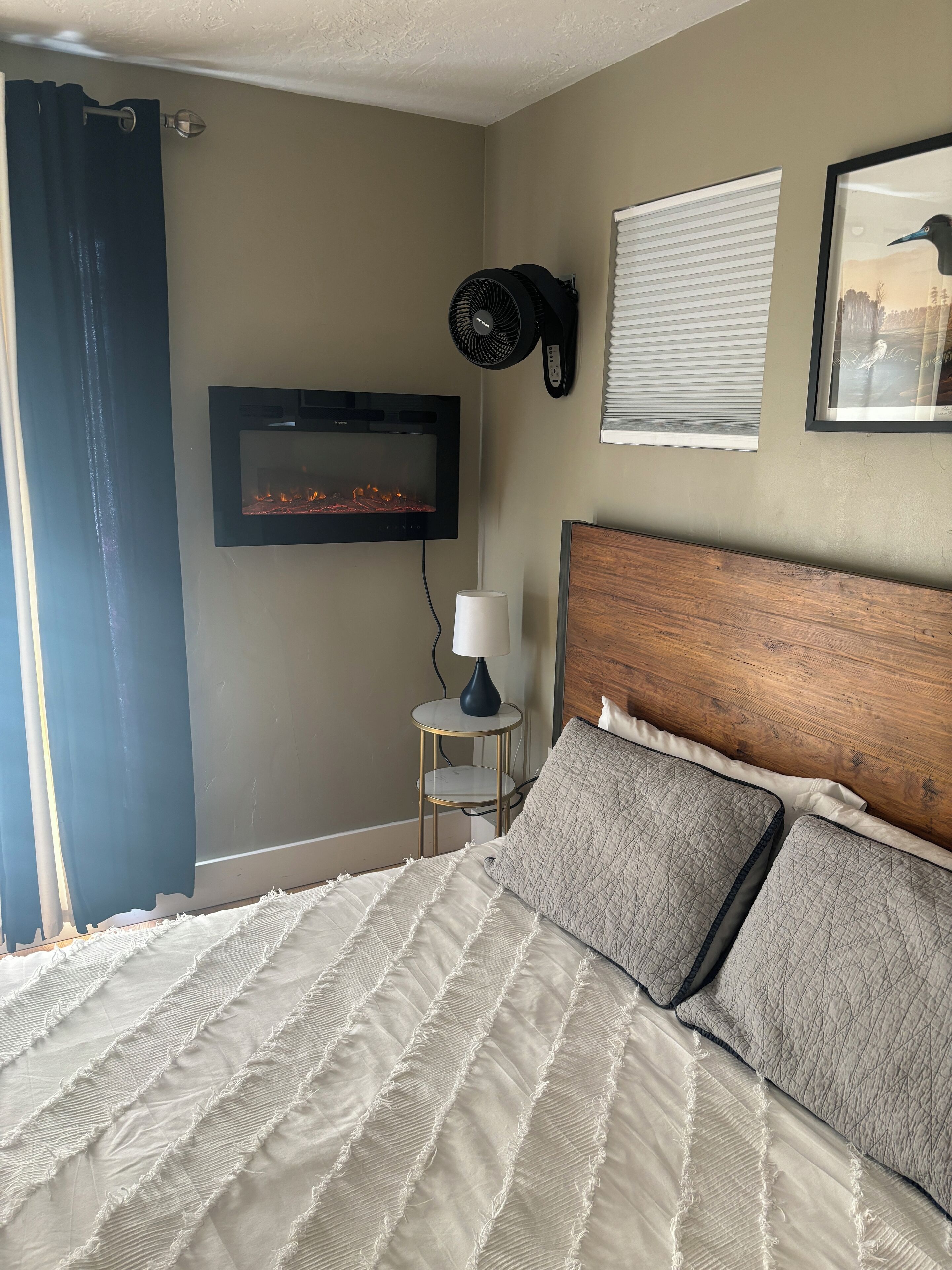 1 chambre, fer et planche à repasser, lit parapluie, Wi-Fi gratuit