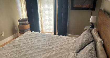 Skiers' international crash pad