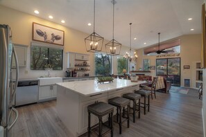 Interior - Luxury Home Unbelievable Red Rock Views & Hot Tub, Permit #007652 (Sedona)