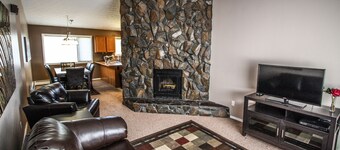 In der Nähe von Anchorage Airport, Lake Hood And The Cook Inlet Coast