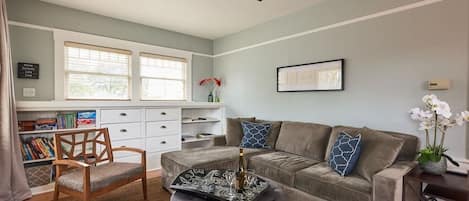 Smart TV, books