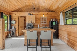 Fridge, microwave, dishwasher, coffee/tea maker