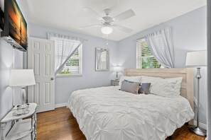 2 bedrooms, iron/ironing board, WiFi, bed sheets