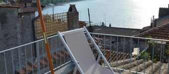 Hyggeligt middelalderlig rækkehus, mellem sø, hav, termiske bade, Rom, Viterbo, Umbrien