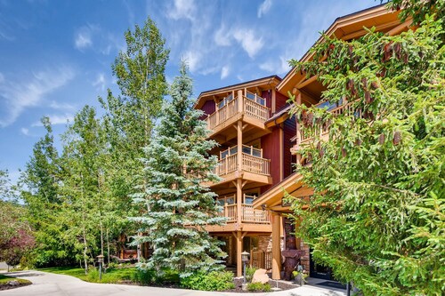 Rustic Elegance: Park City / Silver Lake Village / Upper Deer Valley