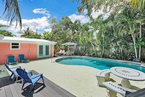 Outdoor pool, a heated pool