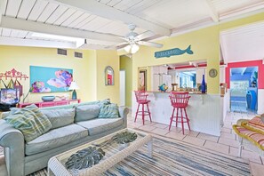 تلفزيون ذكي، مشغل دي في دي