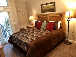 3 bedrooms, desk, iron/ironing board, WiFi