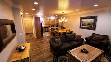 Smart TV, fireplace, DVD player, table football