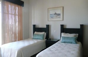 3 dormitorios, caja fuerte, tabla de planchar con plancha y wifi gratis