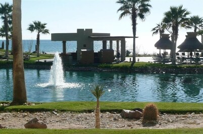 3 Bedroom Home & Pool - Golf & Mayan Palace and Grand Mayan Resort Package