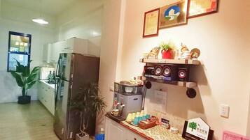 Shared fridge, electric kettle