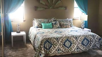 3 bedrooms, desk, iron/ironing board, free WiFi