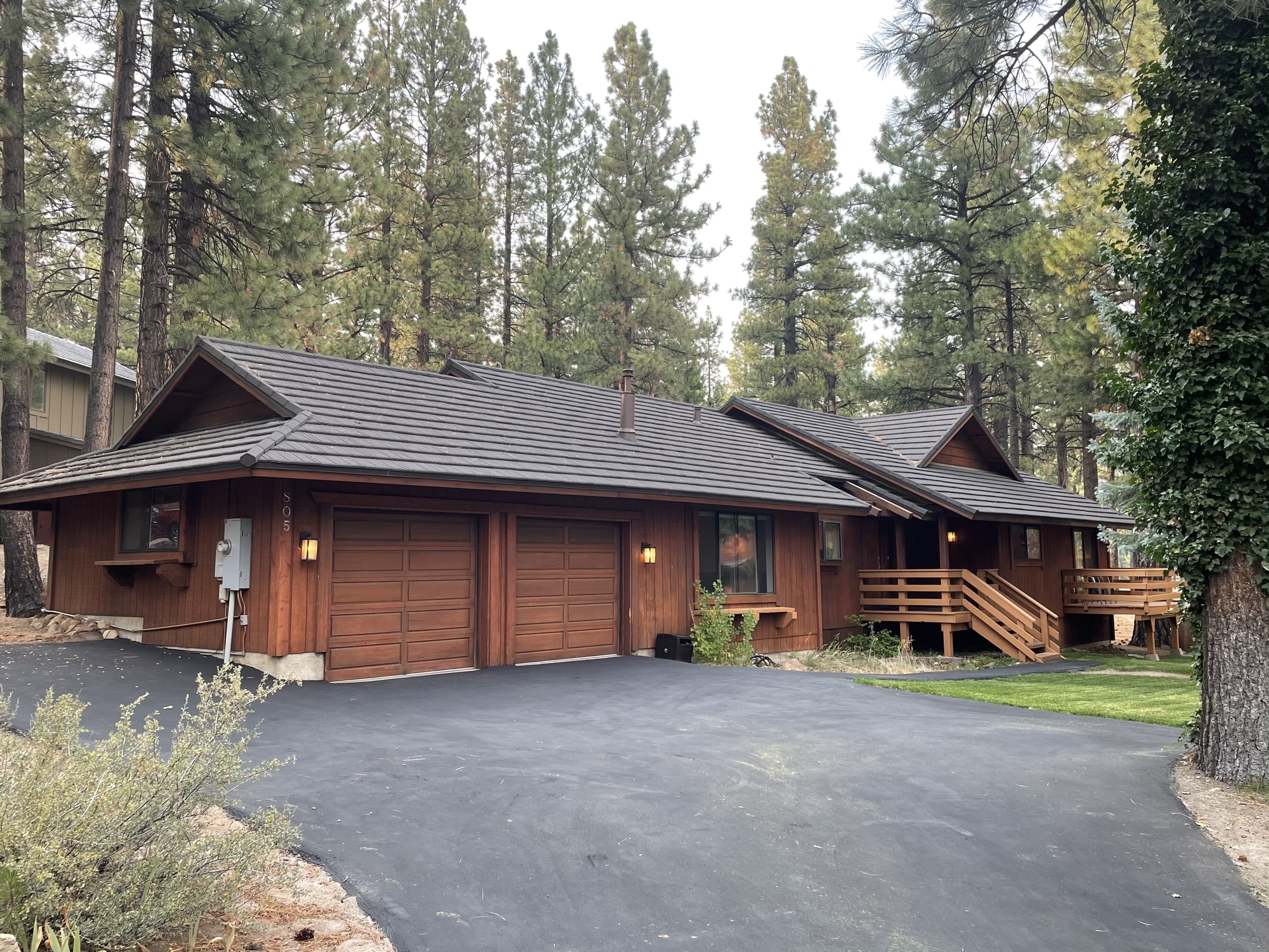 Brand New Luxury Mt. Rose Mountain Home Close To Lake Tahoe w/Hot Tub & Sauna