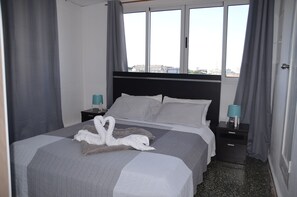 Huoneisto, 4 makuuhuonetta | Tallelokero huoneessa, pimennysverhot, silitysrauta/-lauta, lisävuoteet