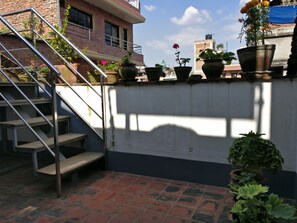 Terrace/patio - Hiranya Guest House (Lalitpur)