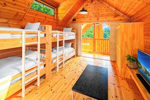 Down comforters, individually furnished, iron/ironing board - Wadano Woods Chalet (Hakuba)