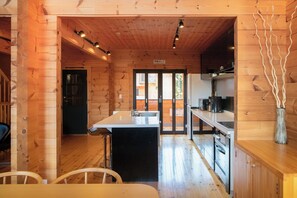 TV a schermo piatto, Netflix, servizi in streaming