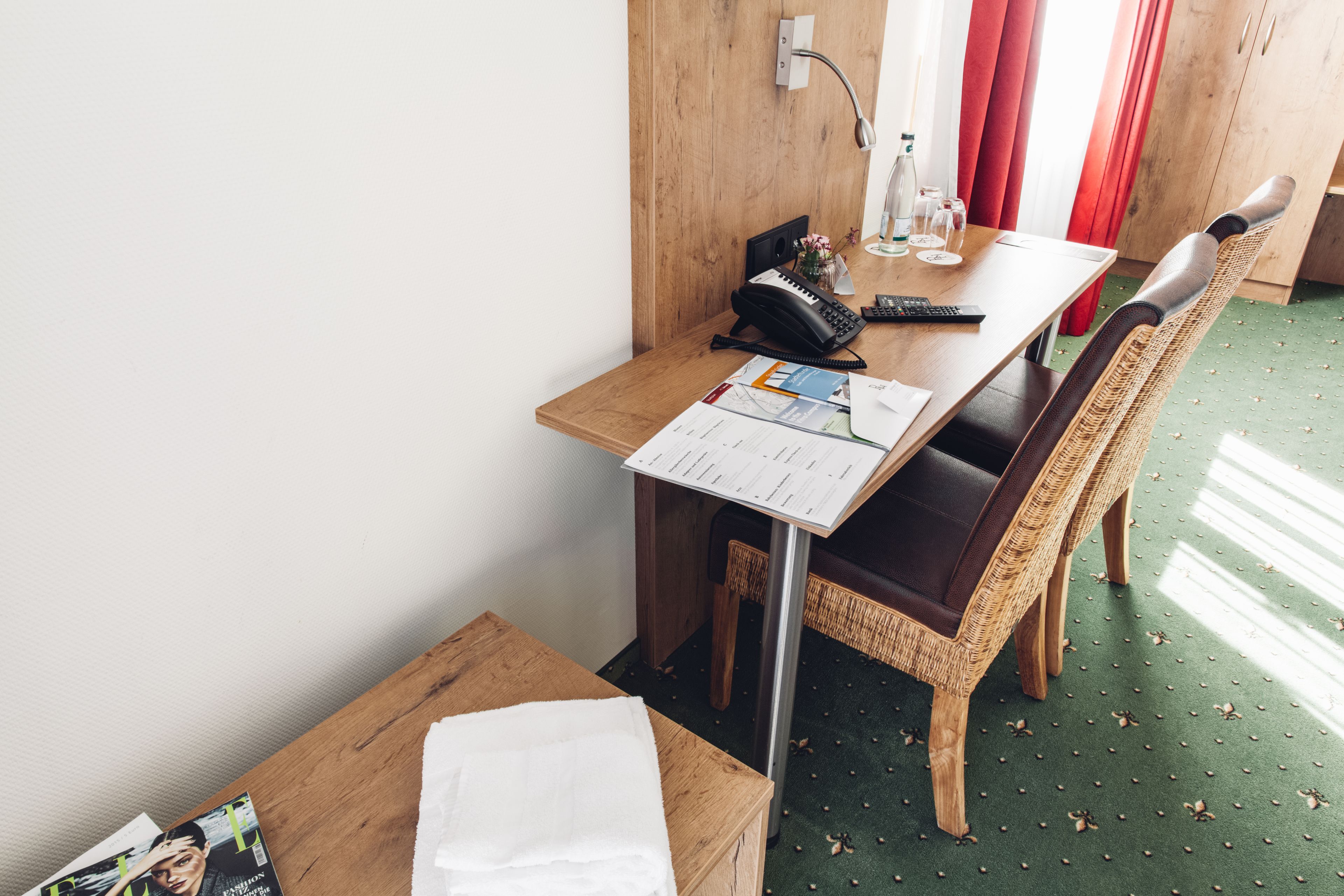 triple room | in-room safe, desk, iron/ironing board, free wifi