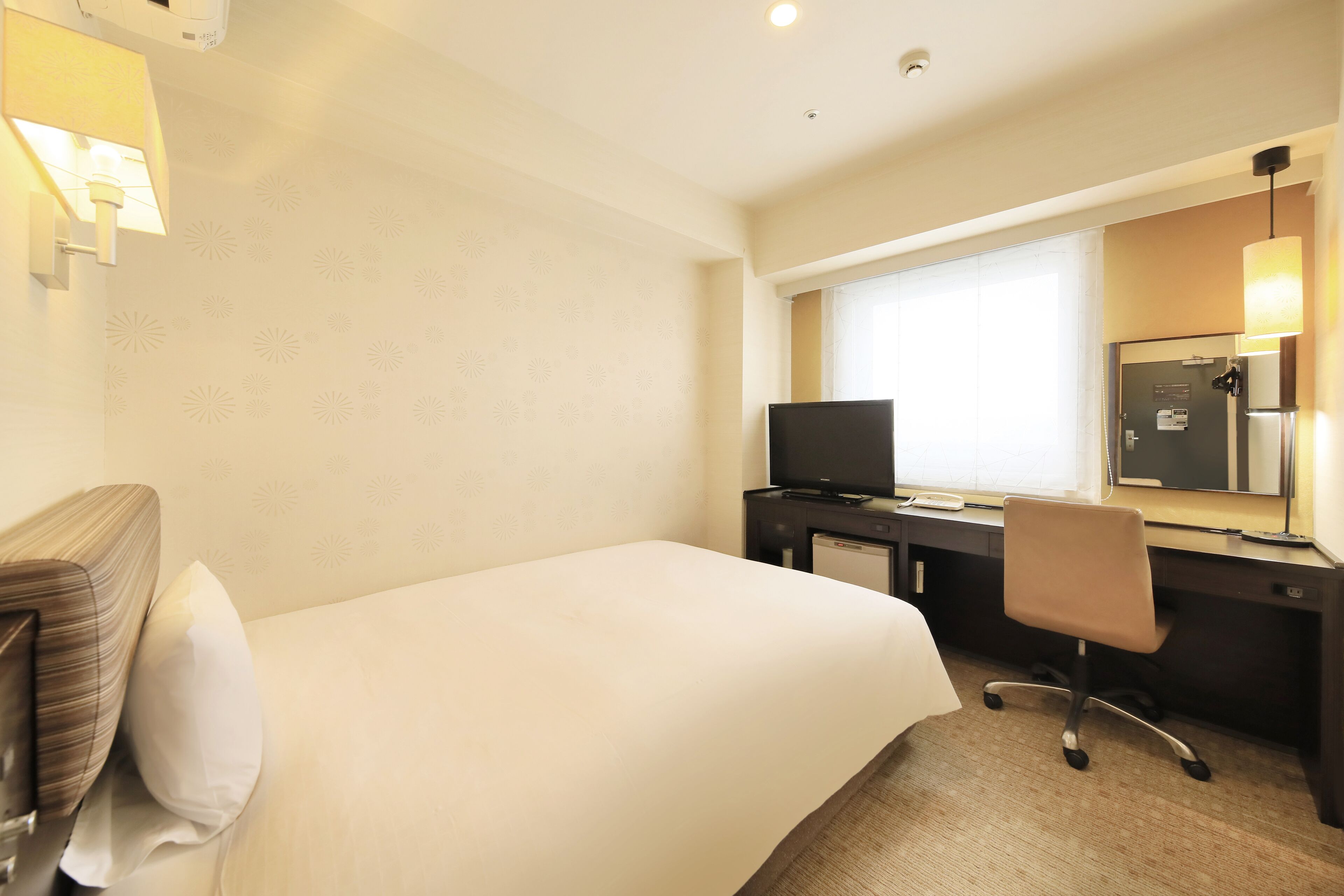 1 bedroom, laptop workspace, blackout curtains, iron/ironing board