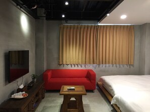 Basic Quadruple Room, 2 Double Beds, Hill View - Sunlife x Sunshine (Caotun)