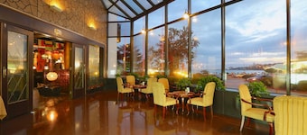 Huiquan Dynasty Hotel
