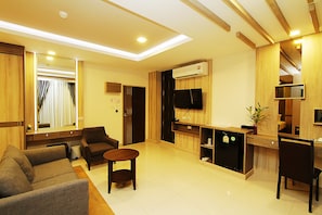 Super Superior Plus King Room (B-Building) | Living area